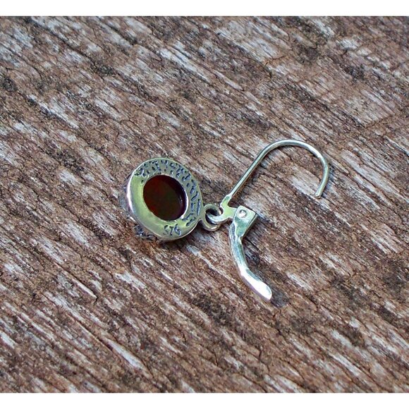 Women's Red Beer Bottle Sterling Vintage Silver Botanical Leverback Earring - Picture 6 of 9